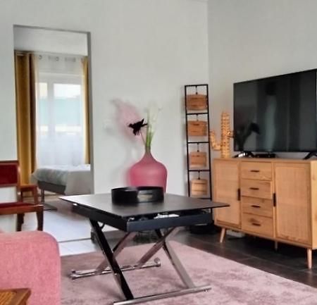 Appartement По Экстерьер фото